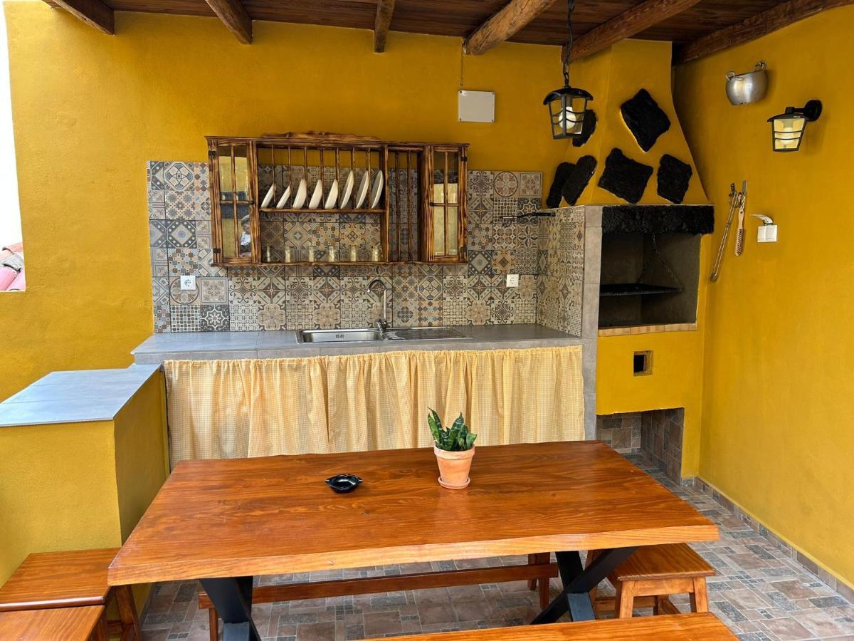 Tradicional Casa Canaria Con Piscina Y Vistas Al Teide Ікод-де-лос-Вінос Екстер'єр фото